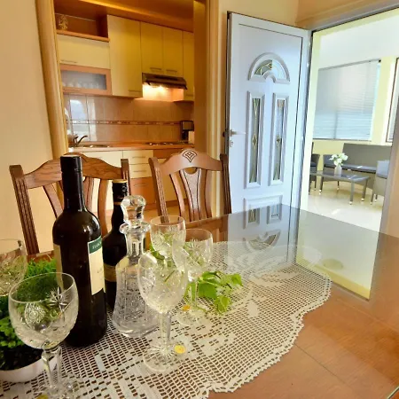Apartament Snjezana By Interhome *